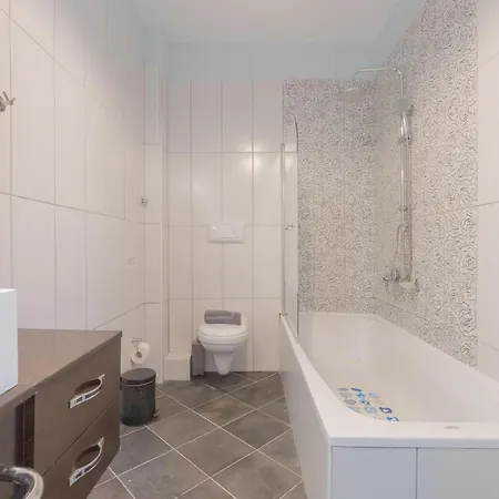 Diamanti Villa, Pool & Barbecue 斯卡拉伯塔麦斯