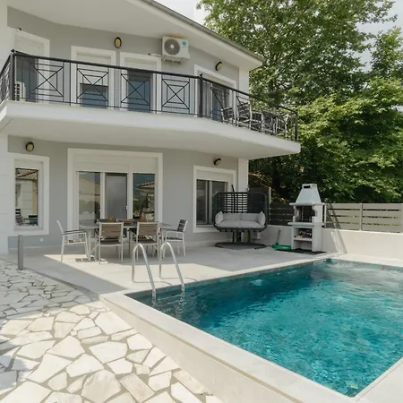 Diamanti Villa, Pool & Barbecue Вилла