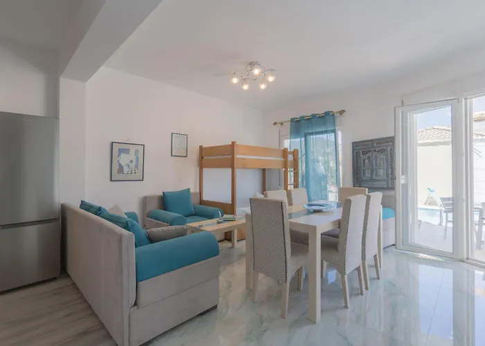 Villa Diamanti Villa, Pool & Barbecue *